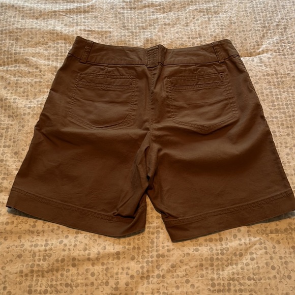 Togo brand brown shorts size 6 - Picture 2 of 3